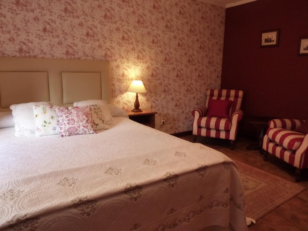 Hotel Aire De Ruesga Pokoj fotografie